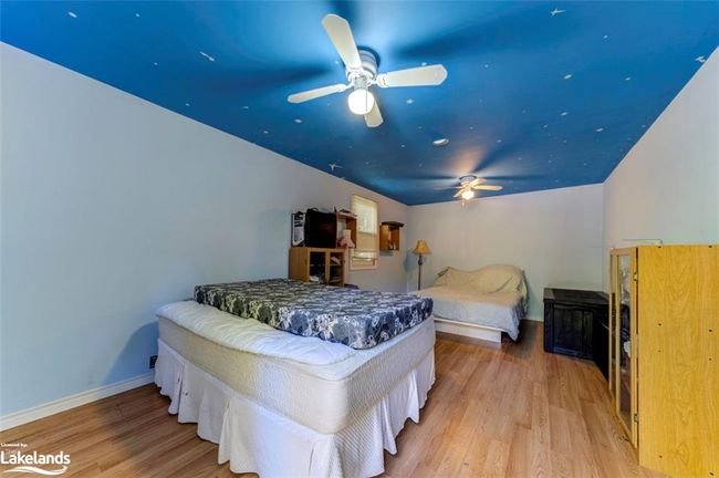 76 29th St N, House other with 2 bedrooms, 1 bathrooms and 10 parking in Wasaga Beach ON | Image 29