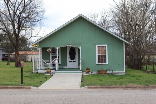 403 N Temple Street, Caldwell, TX, 77836 | Card Image