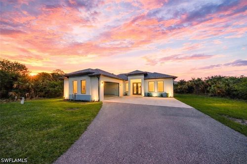 808 37th Ave Nw, NAPLES, FL, 34120-4106 | Card Image