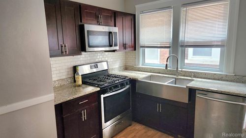 864 Nottingham 1s Road, Grosse Pointe Park, MI, 48230 | Card Image