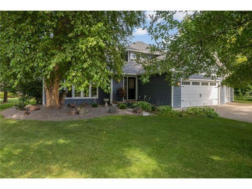 2260 Walnut Creek Drive, Stillwater, MN, 55082 | Card Image
