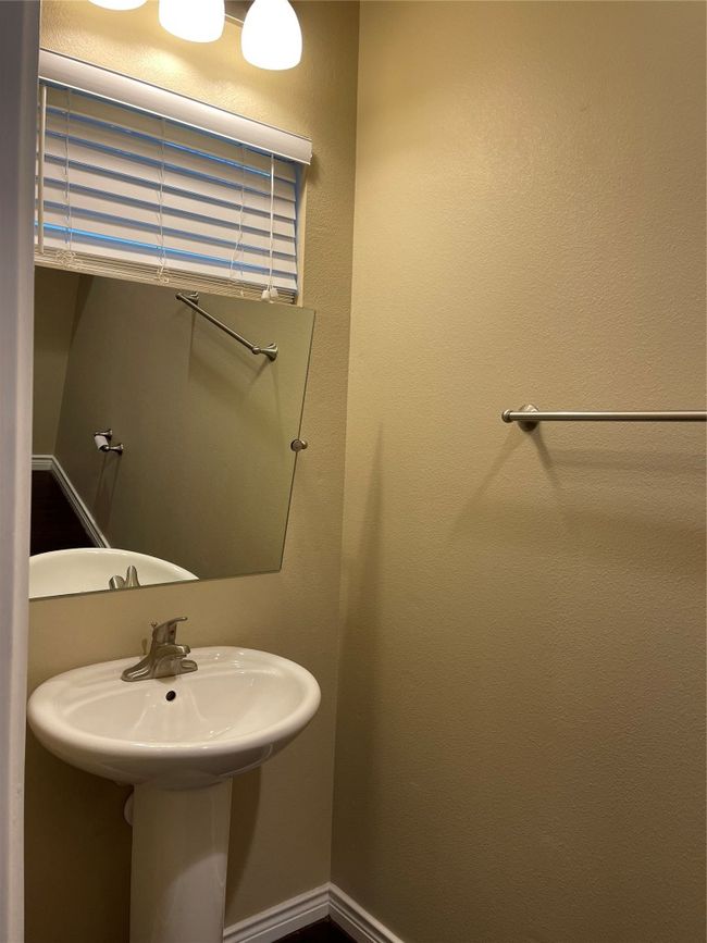 View of bathroom | Image 11