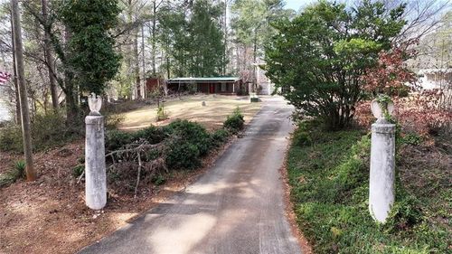 7275 Bishop Rd, Fairburn, GA, 30213-2615 | Card Image