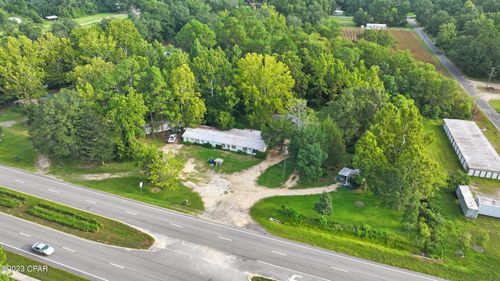 802 W Highway 90, Bonifay, FL, 32425-2556 | Card Image
