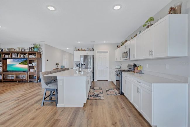 12710 Hysmith Loop, House other with 6 bedrooms, 4 bathrooms and null parking in PARRISH FL | Image 12
