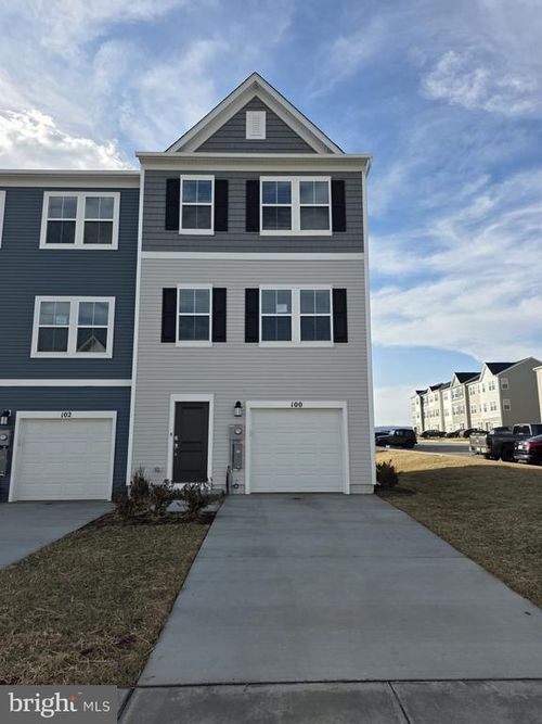 100 Kinkade Ct, MARTINSBURG, WV, 25403 | Card Image