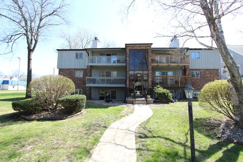 apt-3-1111 E Jefferson St, Bloomington, IL, 61701-4173 | Card Image