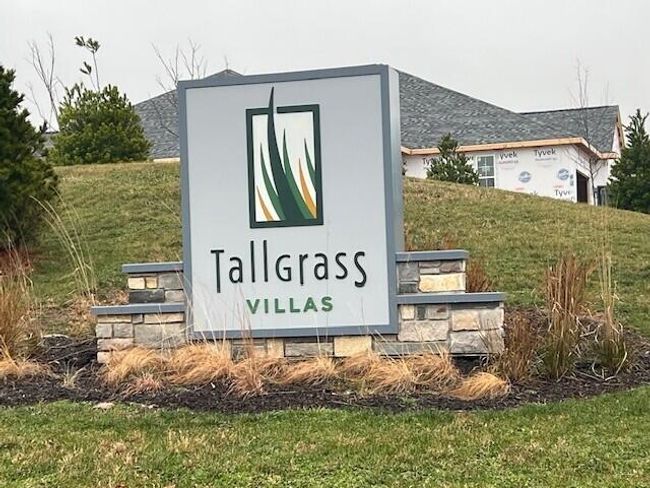 1401 - 2114 Bluestem Drive, Condo with 2 bedrooms, 2 bathrooms and null parking in WAUKESHA WI | Image 17