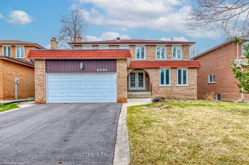 2591 Robin Dr, Mississauga, ON, L5K2G2 | Card Image