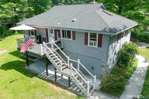 1 Lookout Dr, Ridgefield, CT, 06877-2622 | Card Image