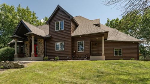 8876 Pine Crest Lane Nw, Oronoco Twp, MN, 55901 | Card Image