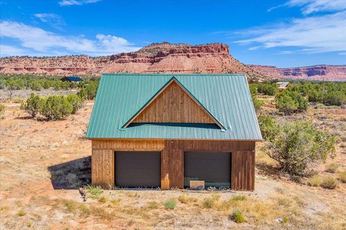270-9-8640 E Serenity Rd, Kanab, UT, 84741-1256 | Card Image