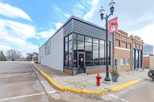 126 Market St, Lake Park, IA, 51347 | Card Image