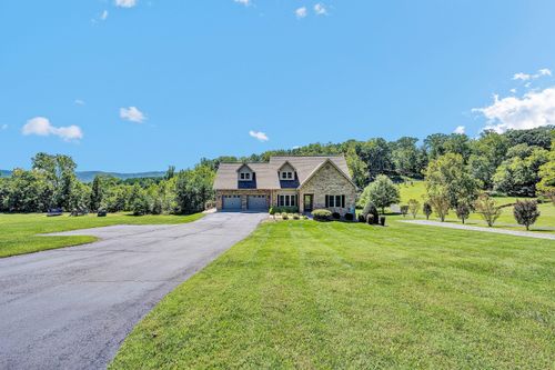 2143 Blue Ridge Springs Rd, Blue Ridge, VA, 24064-1364 | Card Image
