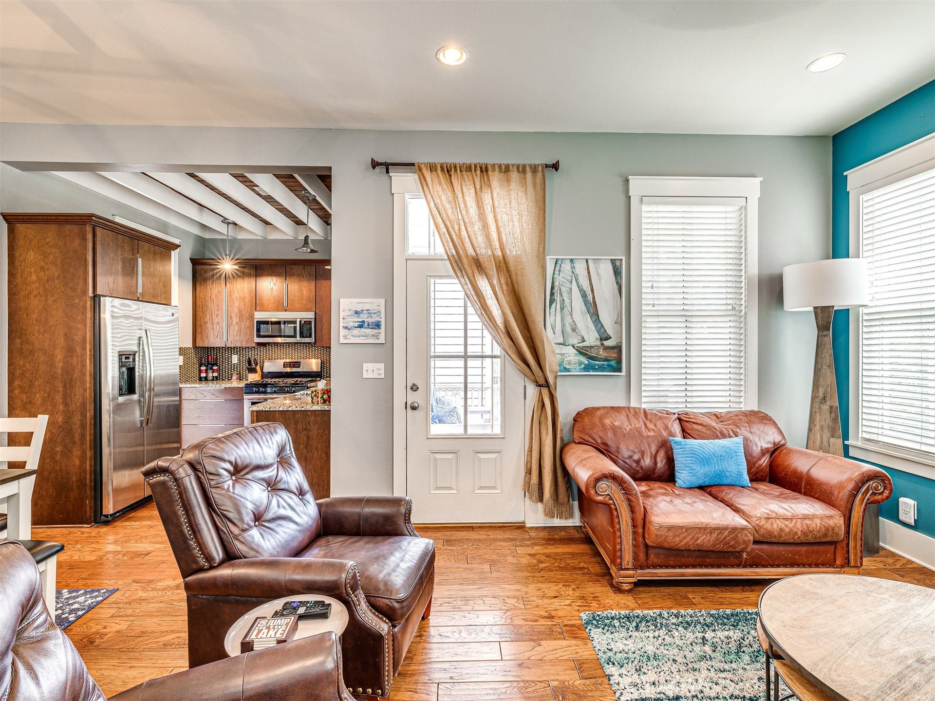 Residential Lease in Carlton Landing 3