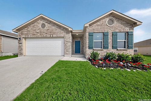 3300 Ridge Pl, Seguin, TX, 78155-0082 | Card Image