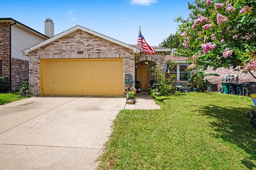 5441 Temecula Rd, Fort Worth, TX, 76244-6271 | Card Image