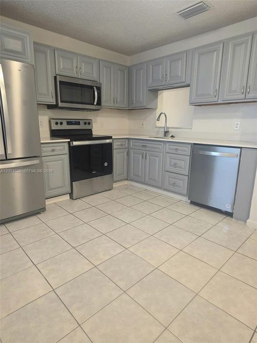 8958-8958 W Sample Rd, Coral Springs, FL, 33065-4435 | Card Image