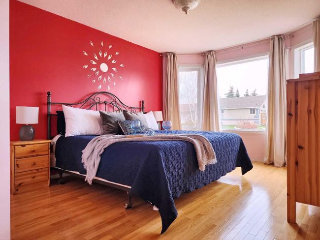 401 Slade Place, Home with 3 bedrooms, 2 bathrooms and 4 parking in Nanton AB | Image 10