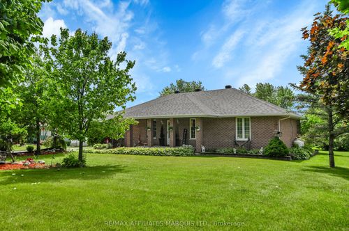16398 County Rd 18, Lunenburg, ON, K0C1R0 | Card Image