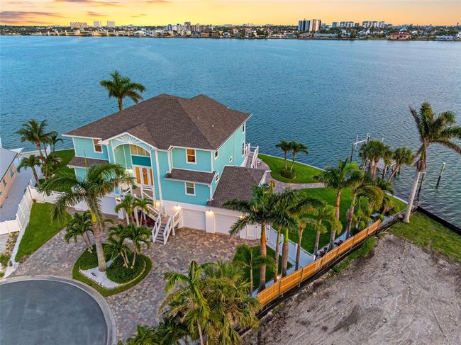 11000 8 Th St E, House other with 4 bedrooms, 5 bathrooms and null parking in Treasure Island FL | Image 61