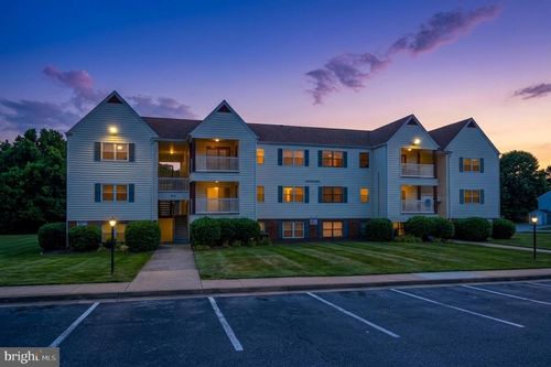 302-102 Chesterfield Ln, STAFFORD, VA, 22556-9006 | Card Image