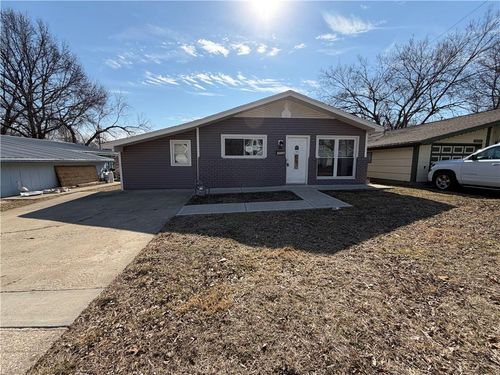 3007 New Jersey Ave, Kansas City, KS, 66102-2429 | Card Image