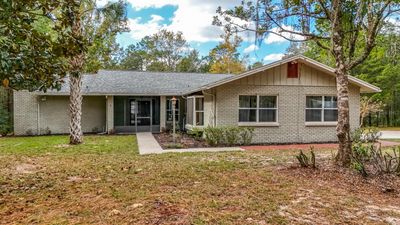 9313 Sw 201 St Circle, House other with 3 bedrooms, 2 bathrooms and null parking in Dunnellon FL | Image 1