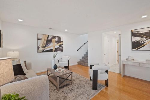 171 Kenbrook Cir, San Jose, CA, 95111-3279 | Card Image