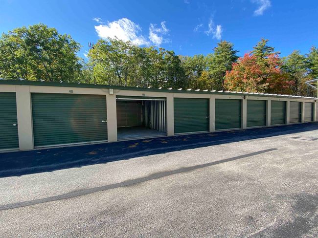 APT-201 - 96 Powers St, Condo with 2 bedrooms, 1 bathrooms and null parking in Milford NH | Image 50