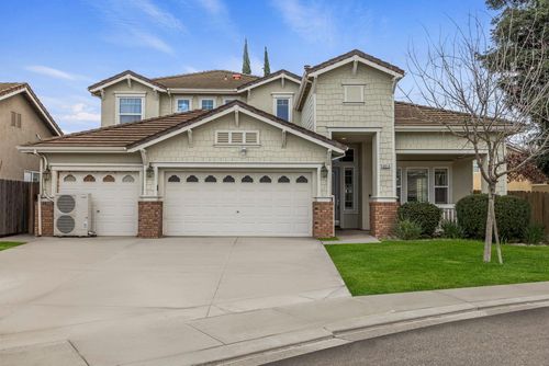 5610 Coloma Court, Riverbank, CA, 95367 | Card Image