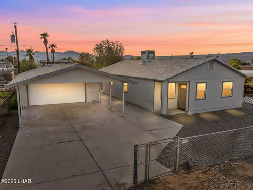 2063 Catalina Dr, Bullhead City, AZ, 86442-5703 | Card Image