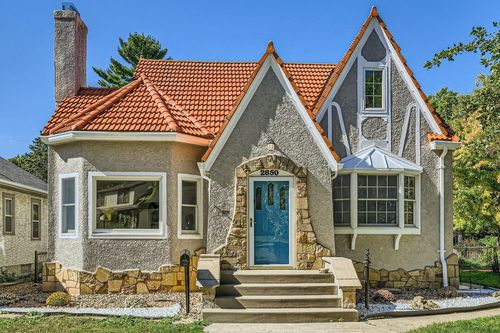 2850 Arthur St Ne, Minneapolis, MN, 55418-3002 | Card Image