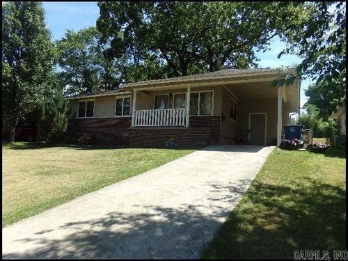 134 Sheridan Rd, North Little Rock, AR, 72116-9317 | Card Image