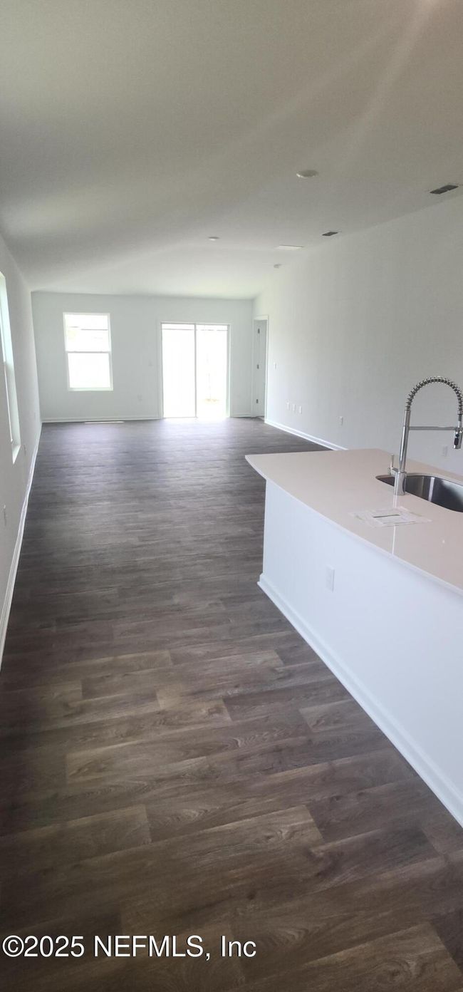 4210 Evening Primrose Dr, House other with 3 bedrooms, 2 bathrooms and null parking in Jacksonville FL | Image 6
