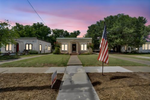 411 Craig St, Hillsboro, TX, 76645-2212 | Card Image