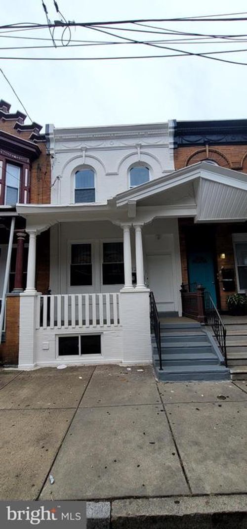 fl-1st-1214 W Hilton St, PHILADELPHIA, PA, 19140-5205 | Card Image