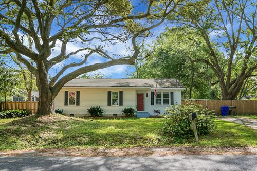 1010 Bradford Ave, Charleston, SC, 29412-4004 | Card Image
