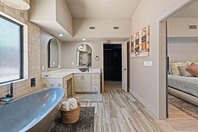 616 Comanche Dr, House other with 3 bedrooms, 2 bathrooms and null parking in Lubbock TX | Image 23