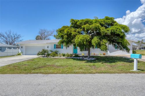 1944 Pennsylvania Ave, ENGLEWOOD, FL, 34224-5531 | Card Image
