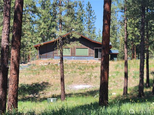 21 Twin Lakes Dr, Winthrop, WA, 98862-9157 | Card Image