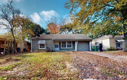 3826 Landa Ln, Houston, TX, 77023-6434 | Card Image