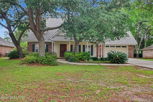 422 Cachemont Cv, Biloxi, MS, 39531-2283 | Card Image