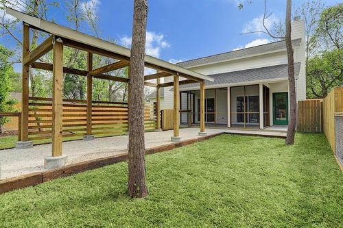 6712 Cohn St, Houston, TX, 77091-2204 | Card Image