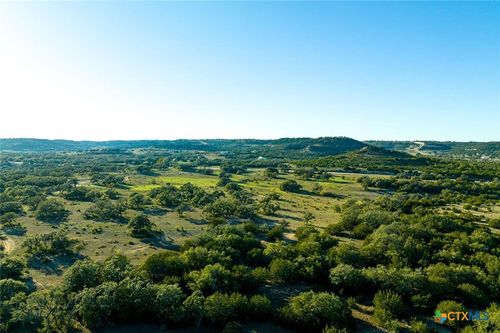 5548 N Us Highway 281, Blanco, TX, 78606 | Card Image