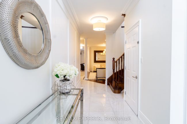 60 Crystalhill Dr, House other with 6 bedrooms, 5 bathrooms and 4 parking in Brampton ON | Image 5