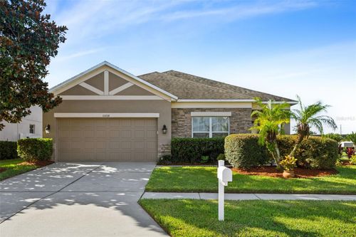 33728 Honeywood Ave, WESLEY CHAPEL, FL, 33545-5225 | Card Image