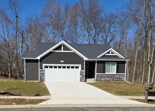 210 Glenwood Cir, Manchester, MI, 48158-8586 | Card Image