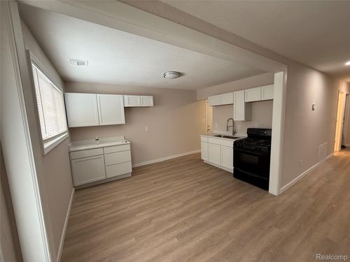 11359 Winthrop Street, Detroit, MI, 48227 | Card Image