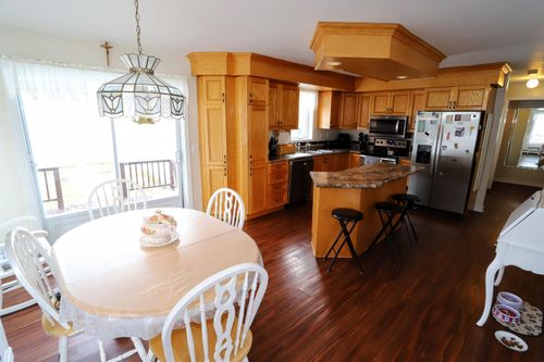 3909 Vt Route 114, Canaan, VT, 05903-9659 | Card Image